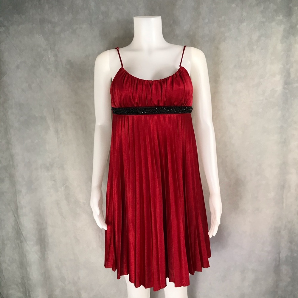 Macy’s Sparkles Red & Black Empire Evening…